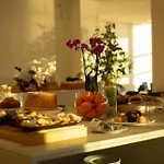 Hotel Sea Lion 4*
