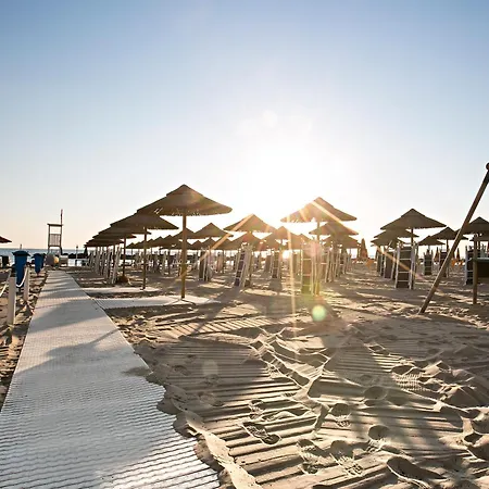 海狮酒店 Montesilvano Marina